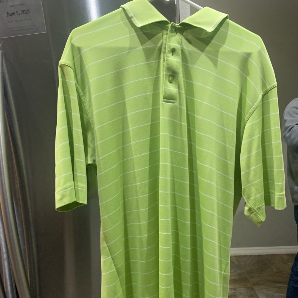 Cutter and buck golf shirt